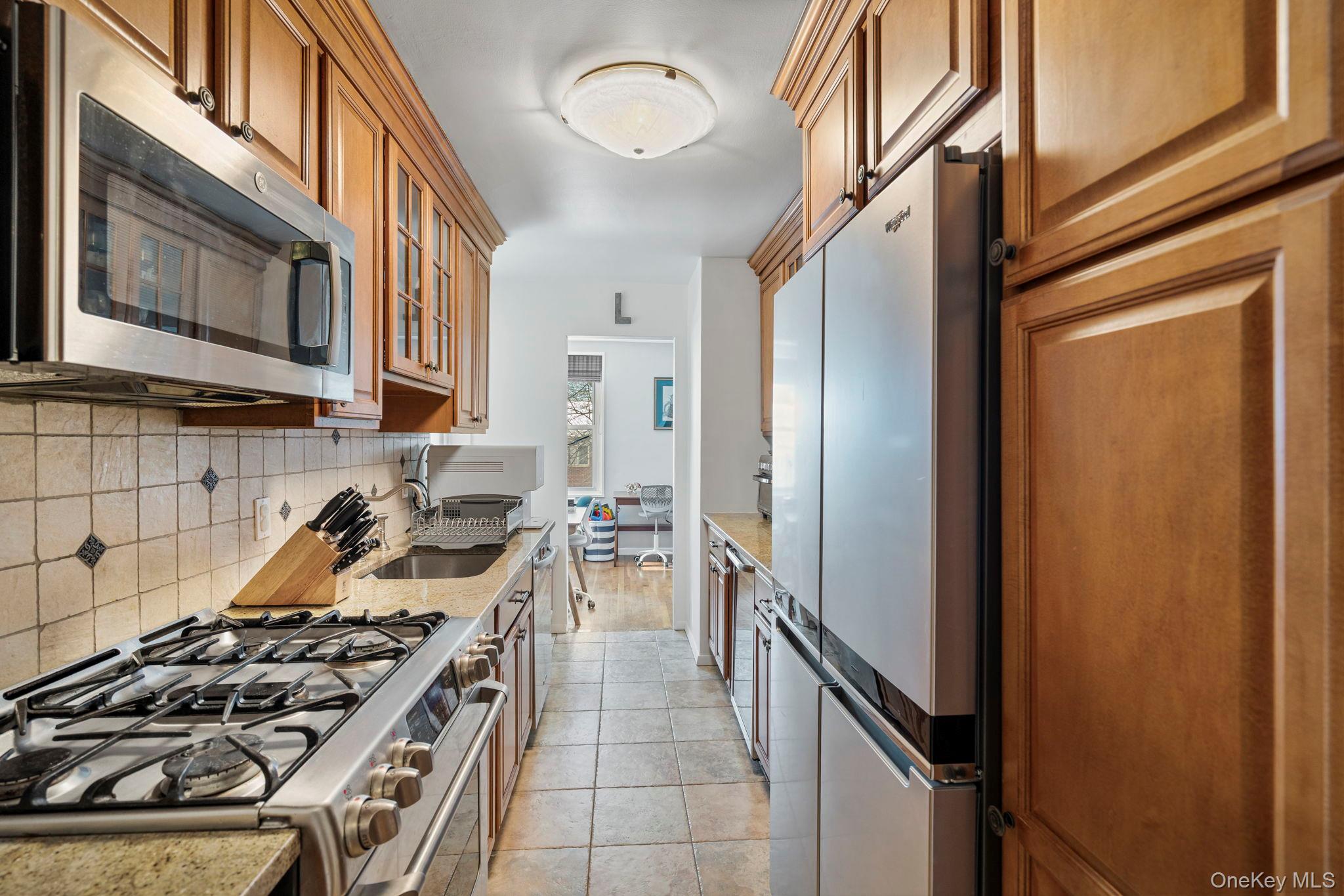 #3 photo, 209-25 18th Avenue, Bayside , NY 11360