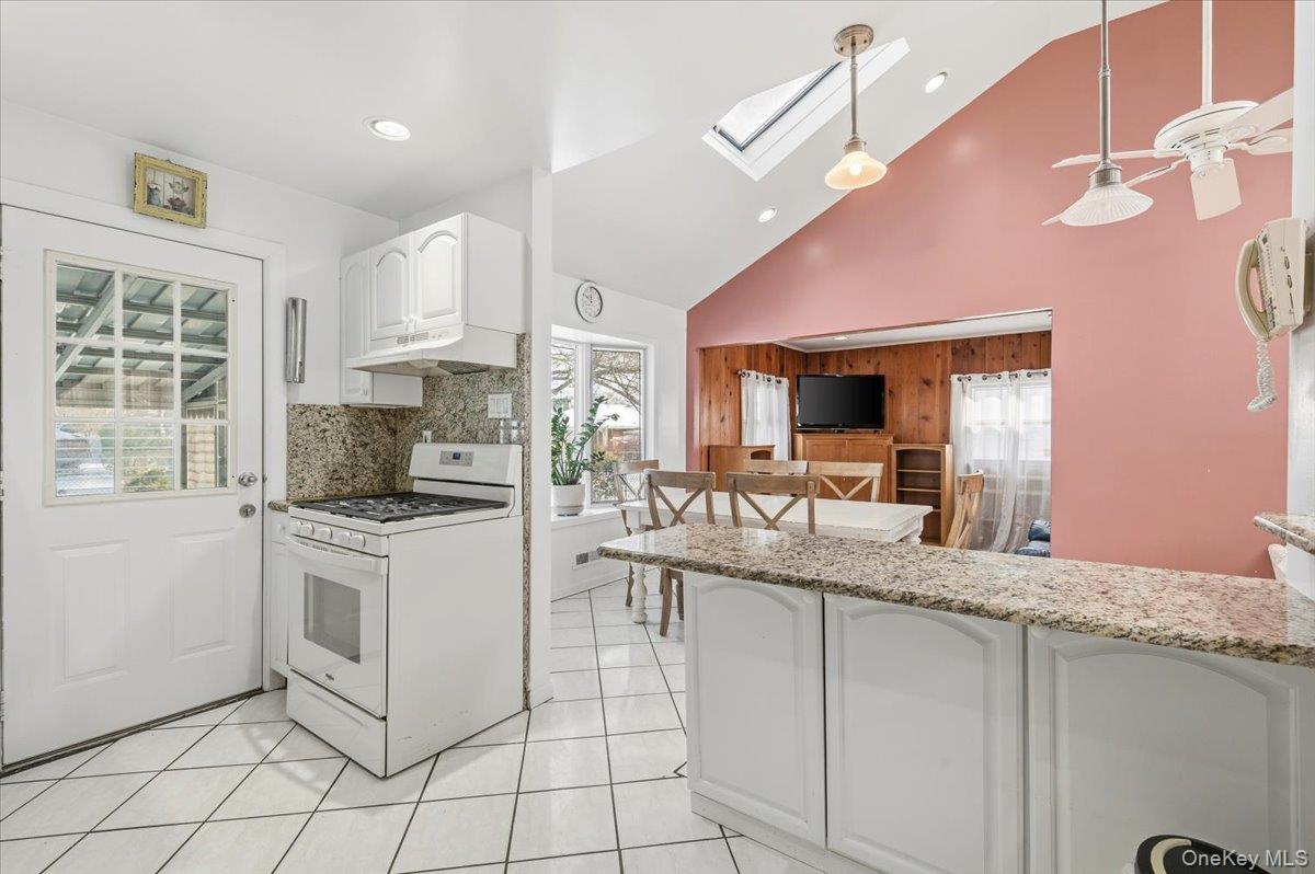 #12 photo, 345 Concord Avenue, East Meadow , NY 11554