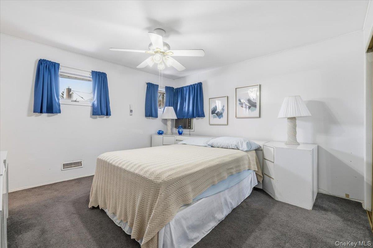 #17 photo, 345 Concord Avenue, East Meadow , NY 11554