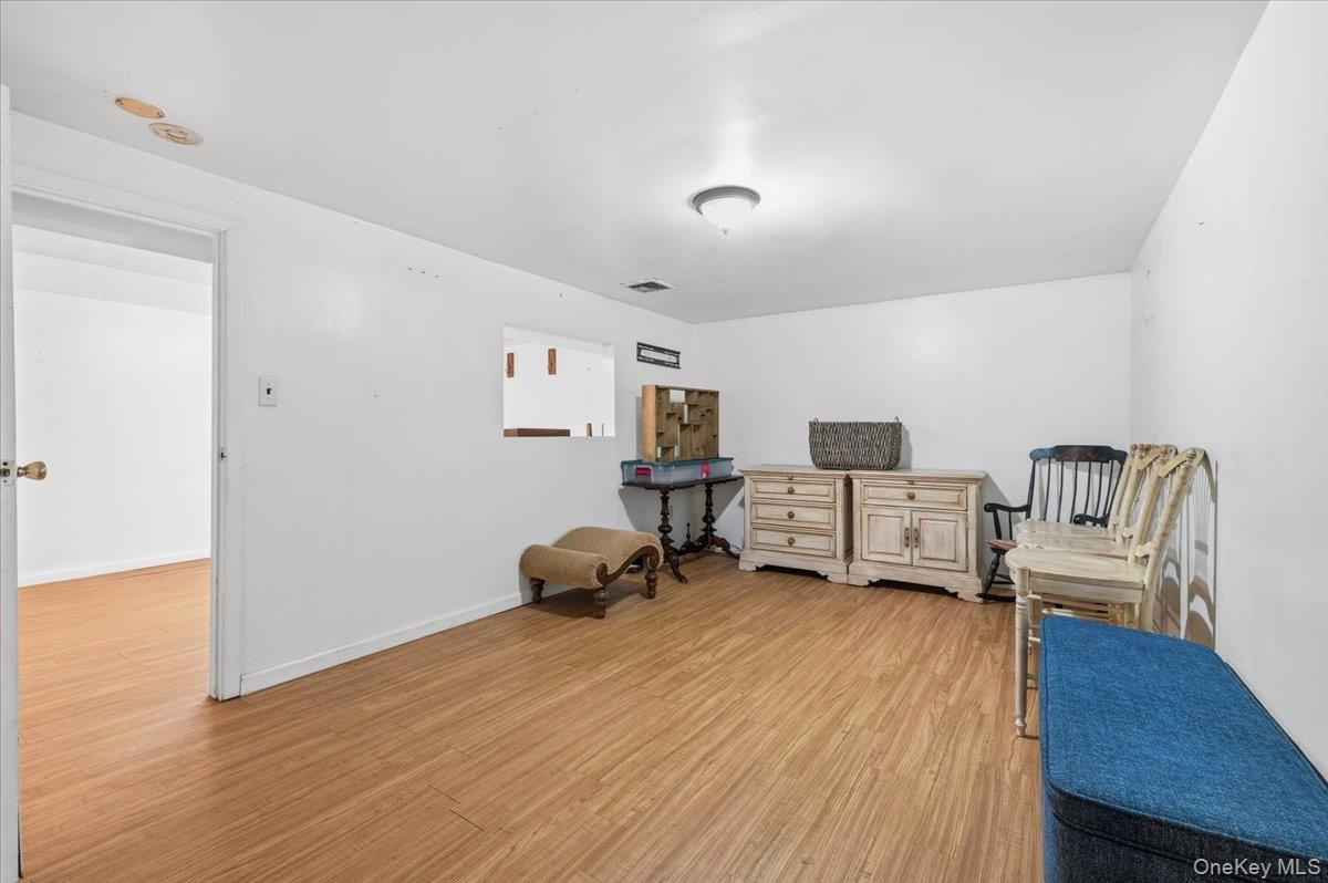 #20 photo, 345 Concord Avenue, East Meadow , NY 11554