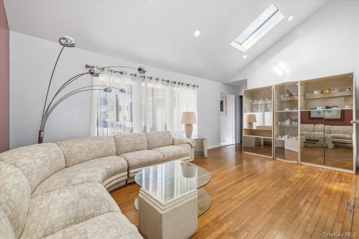 #3 photo, 345 Concord Avenue, East Meadow , NY 11554