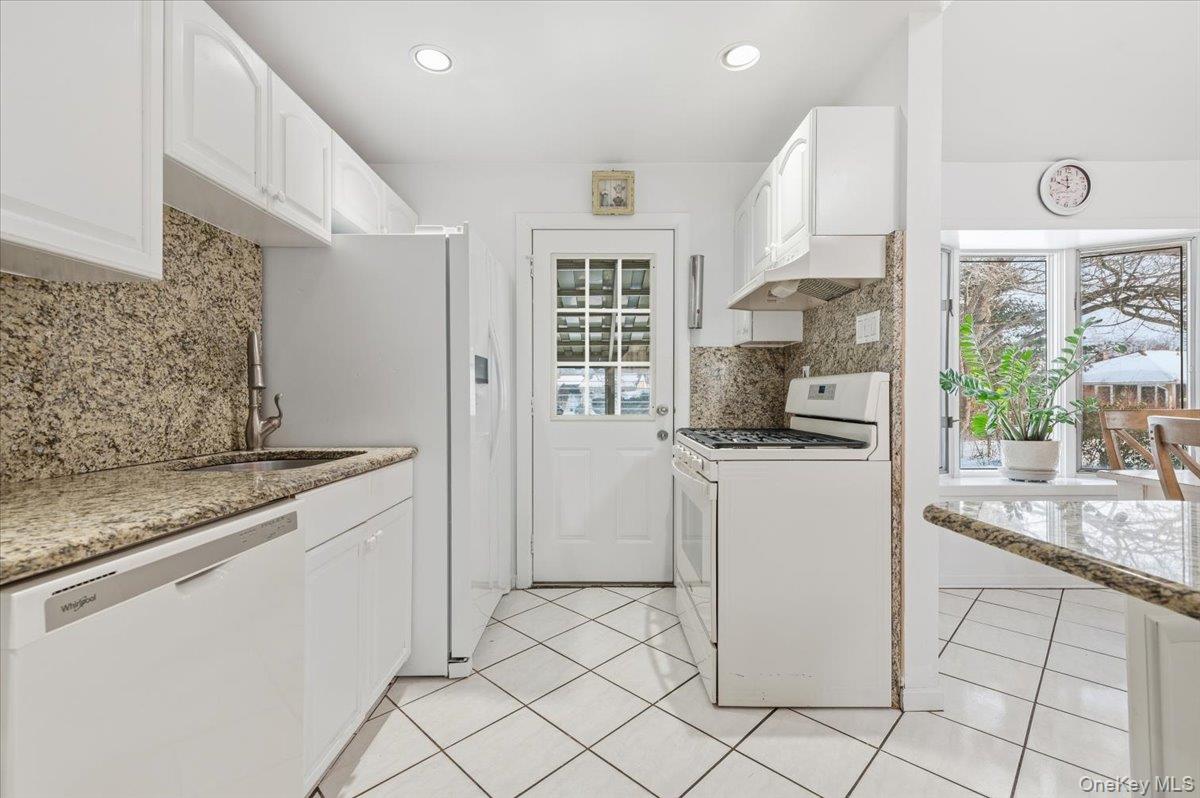 #9 photo, 345 Concord Avenue, East Meadow , NY 11554