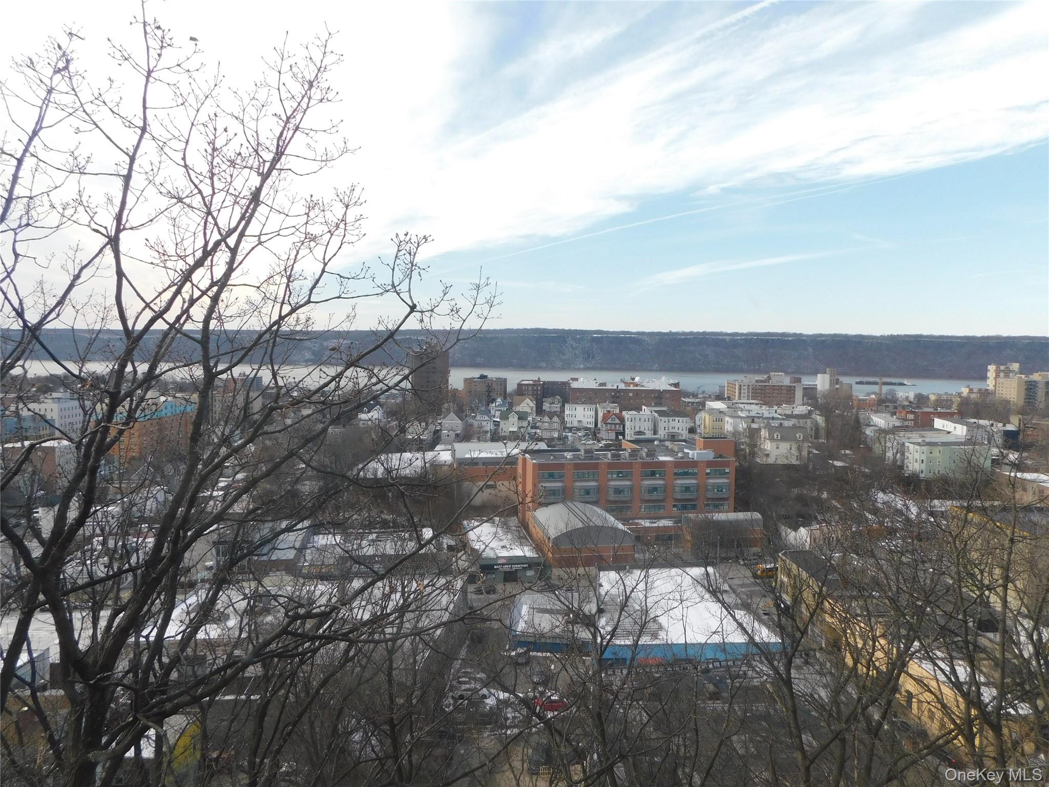 #17 photo, 47 Alta Avenue, Yonkers , NY 10705