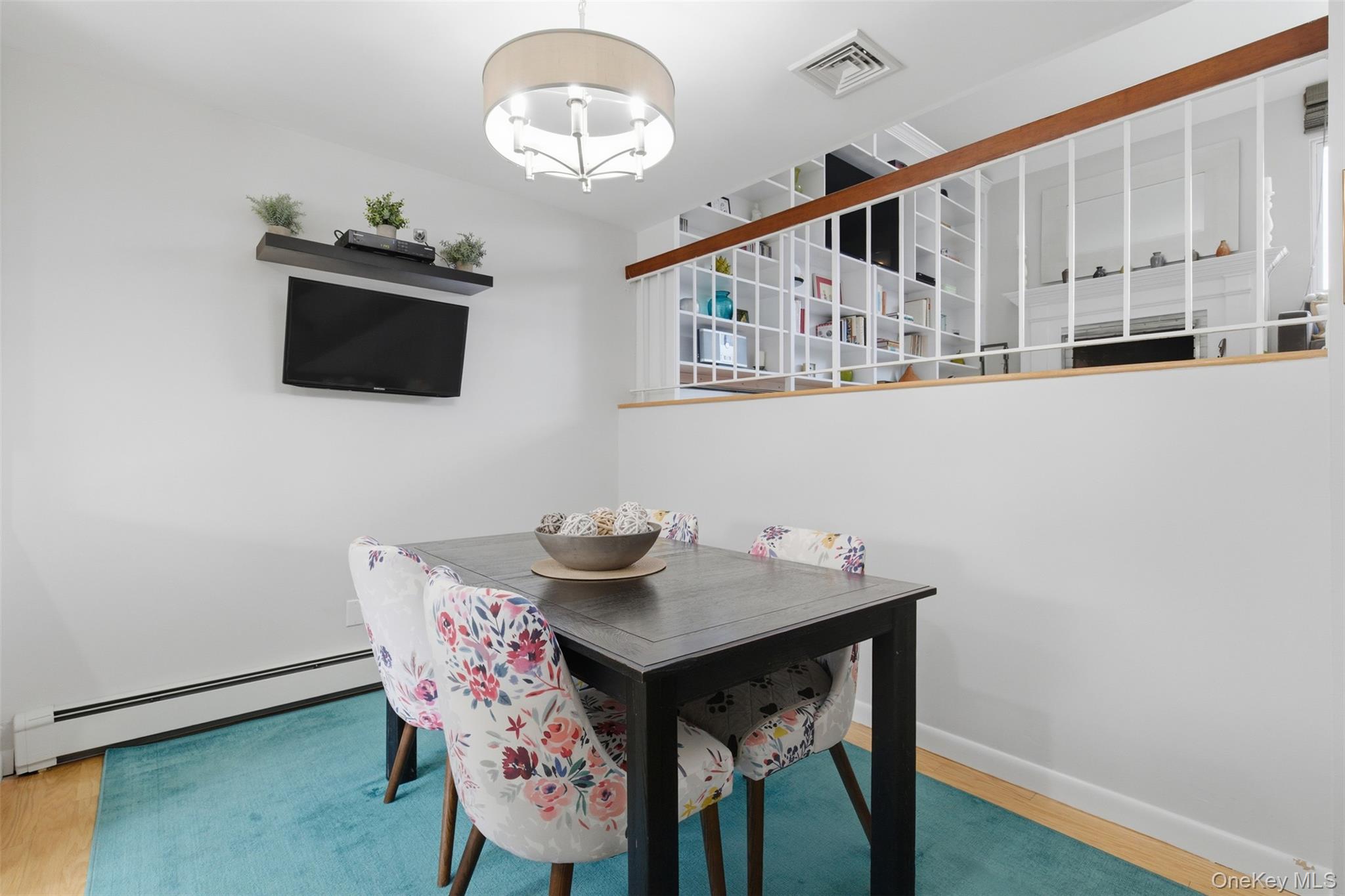 #7 photo, 10 Bayberry Lane, Rye Brook , NY 10573