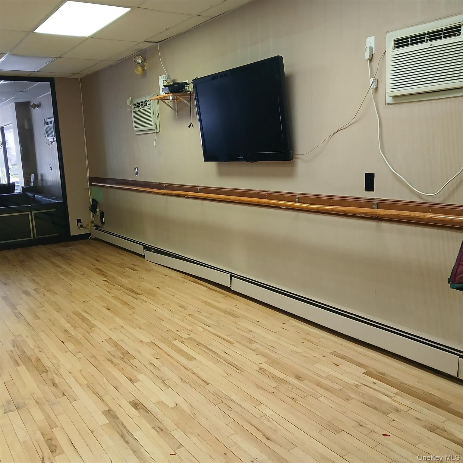 #14 photo, 181 Pearsall Drive, Mount Vernon , NY 10552