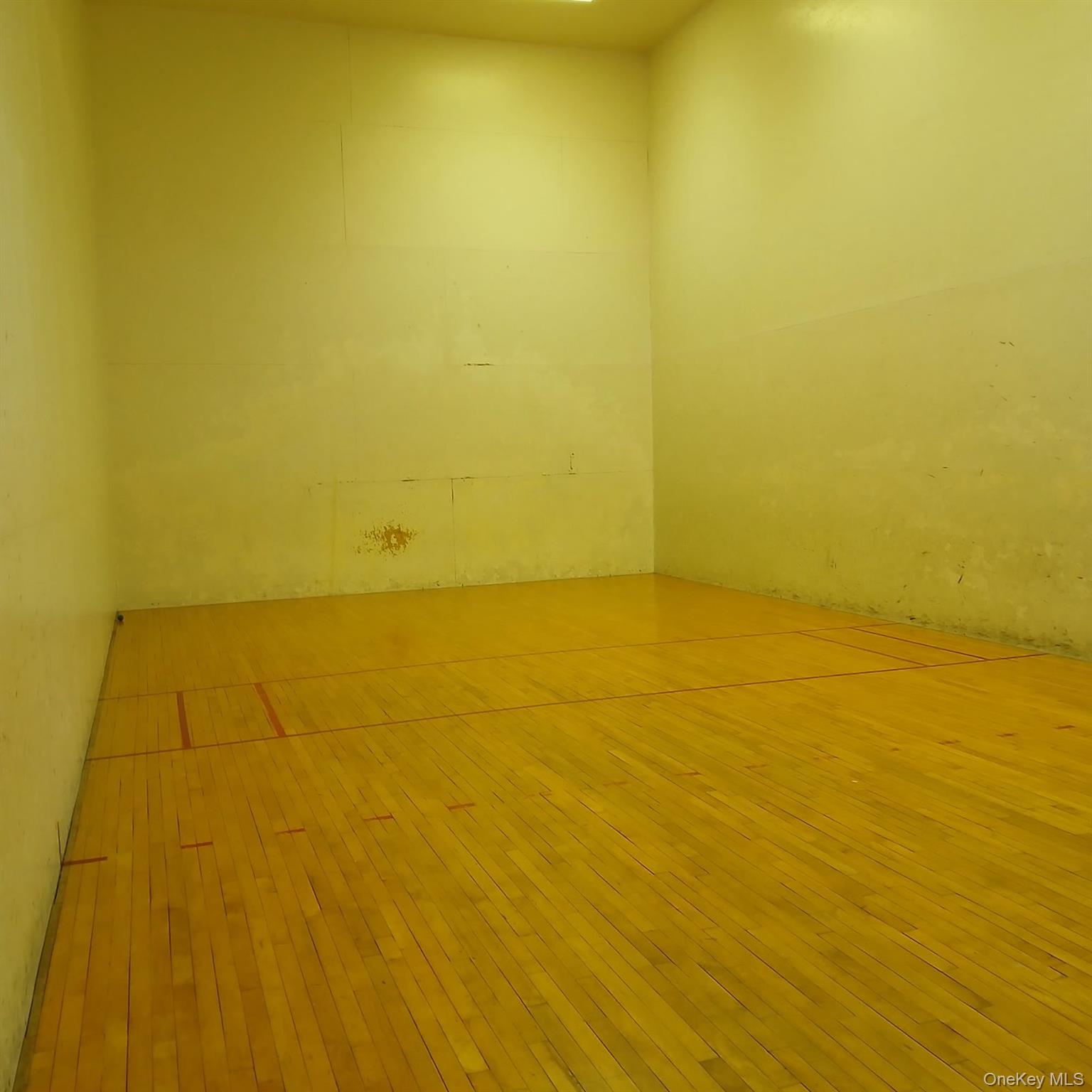 #18 photo, 181 Pearsall Drive, Mount Vernon , NY 10552