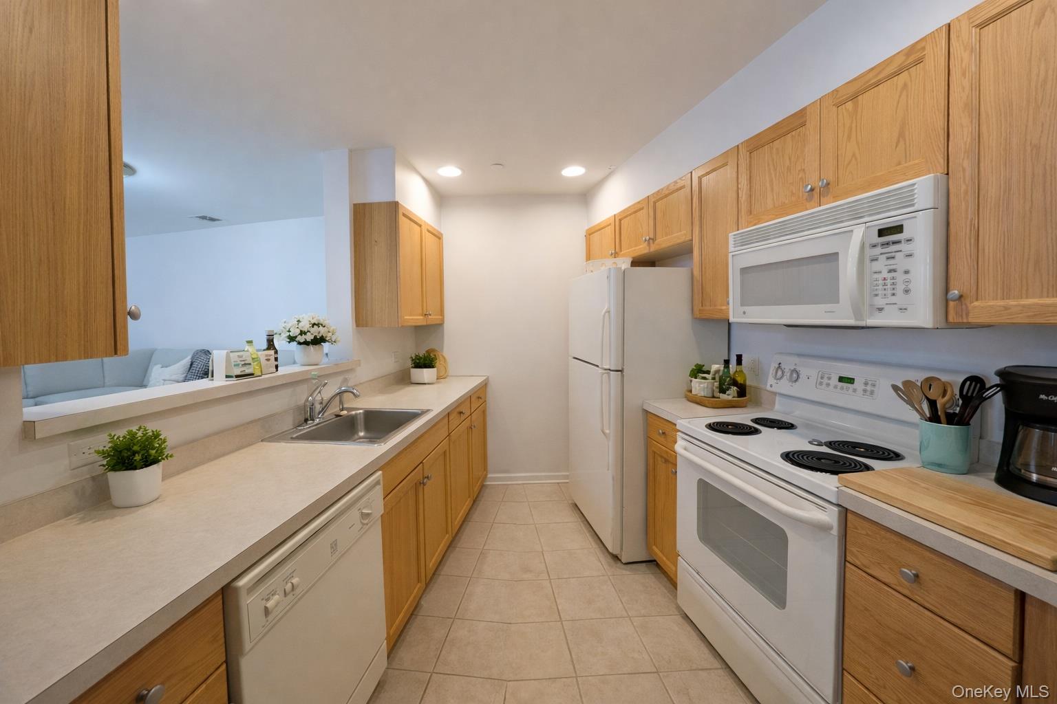 #3 photo, 100 Woodcrest Lane, Mount Kisco , NY 10549