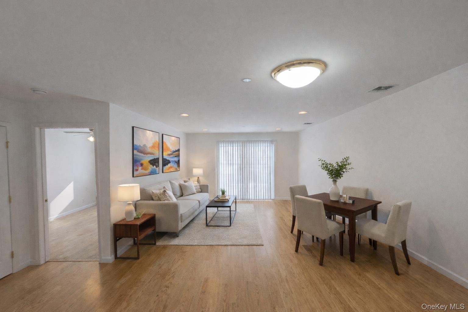 #4 photo, 100 Woodcrest Lane, Mount Kisco , NY 10549