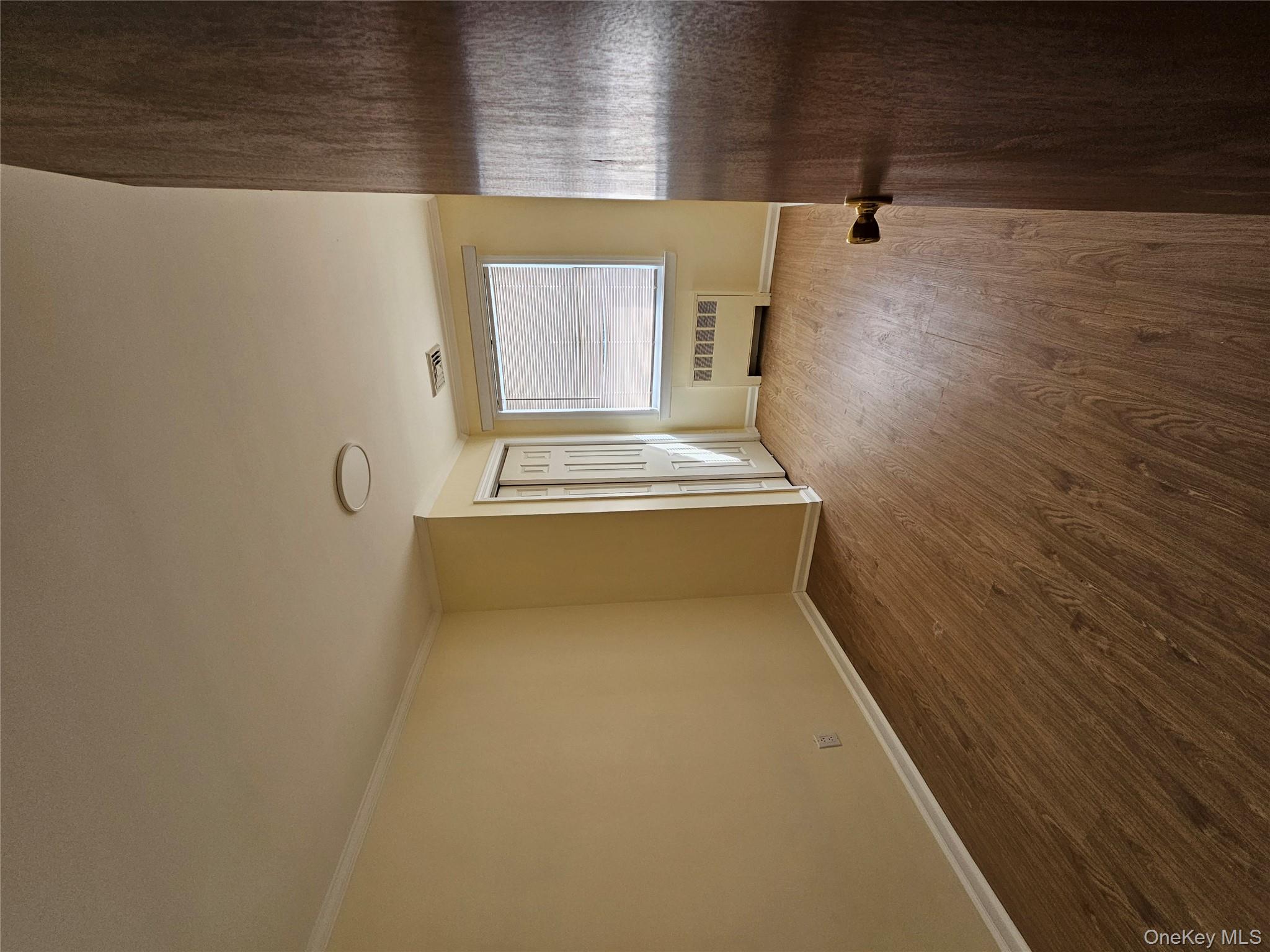 #12 photo, 102 Birchwood Park Drive, Syosset , NY 11791