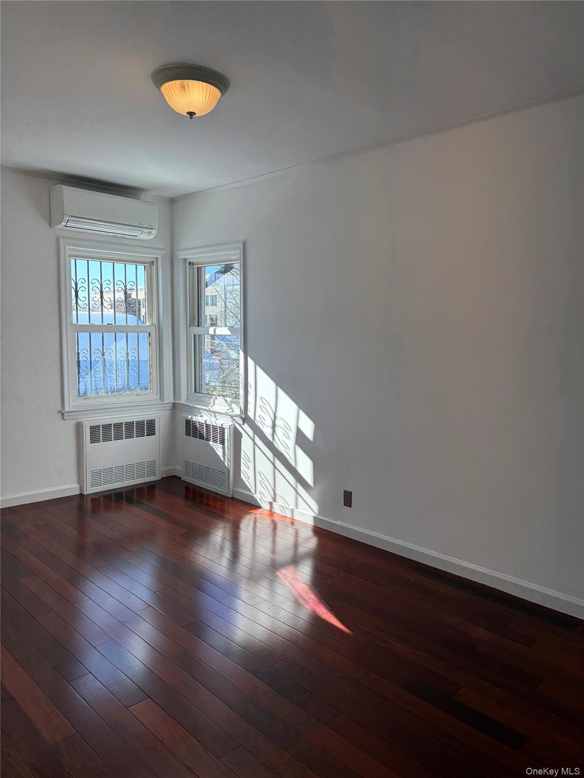 #2 photo, 64-04 Utopia Parkway, Fresh Meadows , NY 11365