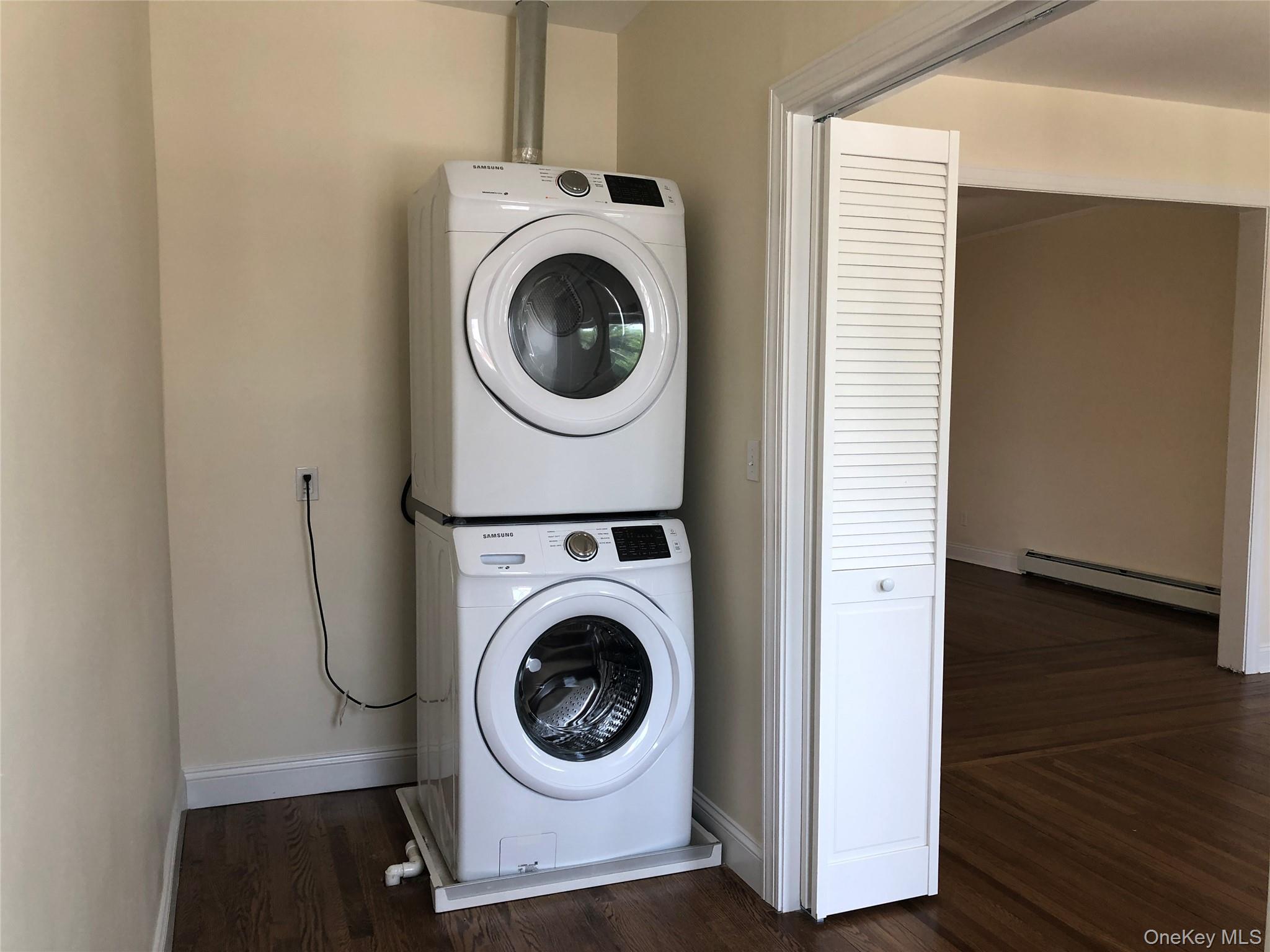 #13 photo, 6 Nassau Boulevard, Garden City South , NY 11530