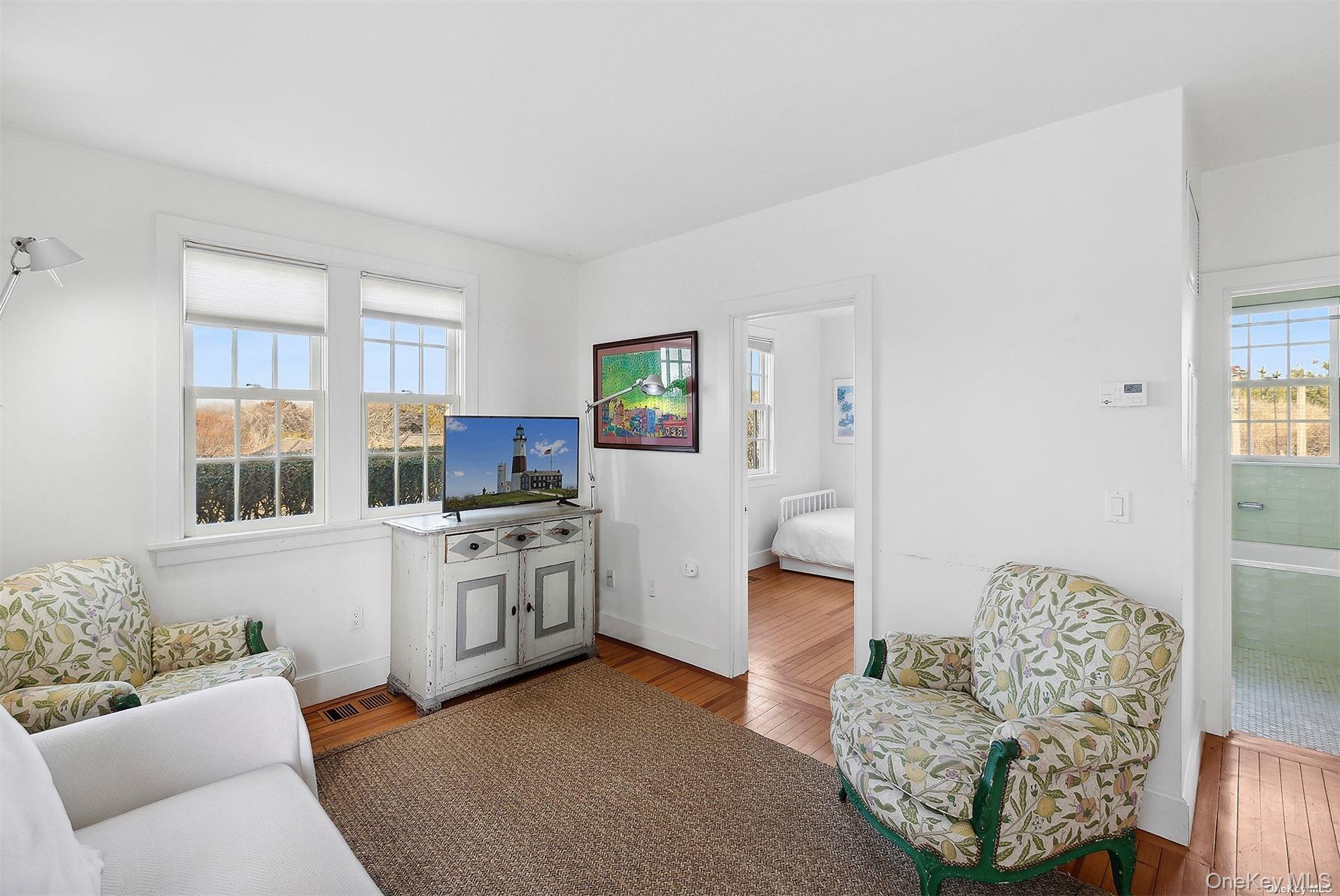 #19 photo, 165 Lily Pond Lane, East Hampton , NY 11937