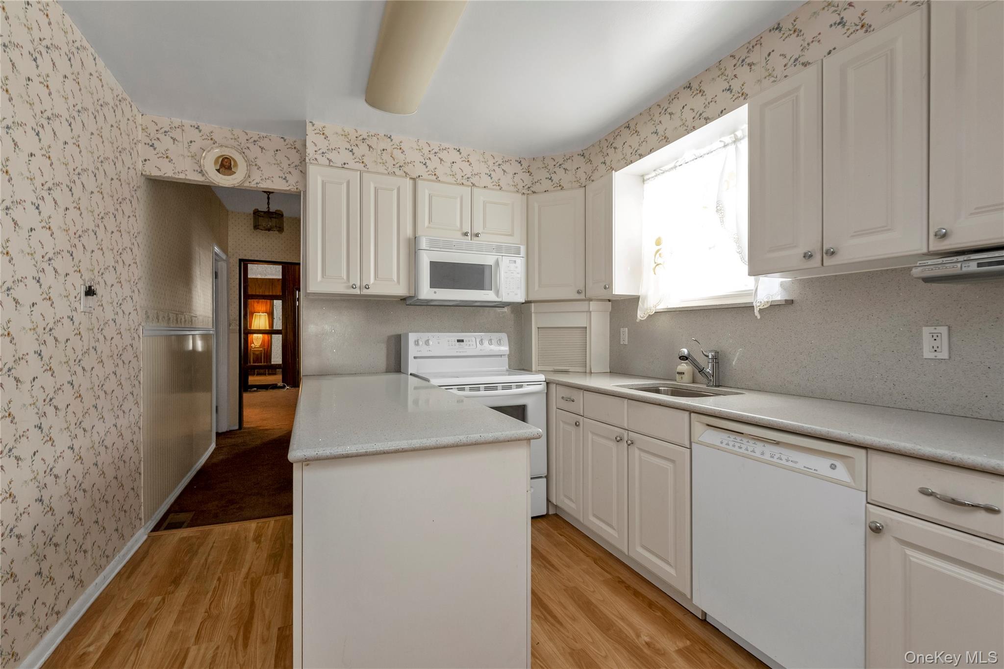 #7 photo, 157-22 25th Drive, Flushing , NY 11354