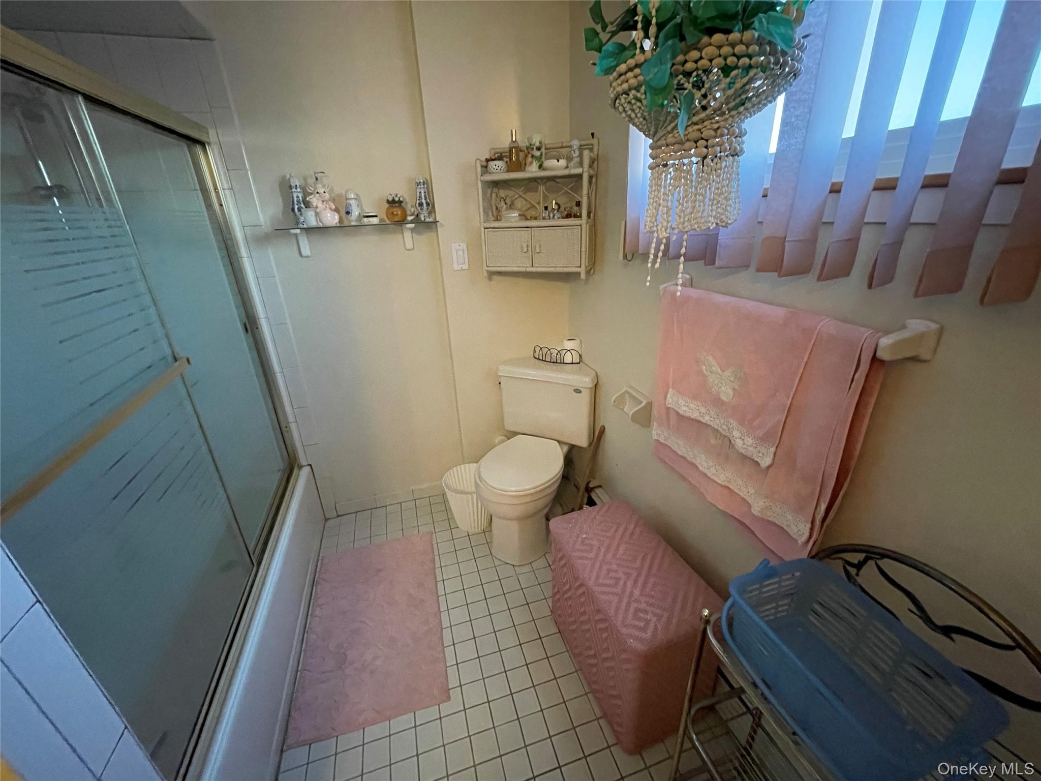 #19 photo, 1286 America Avenue, 東長島 West Babylon , NY 11704