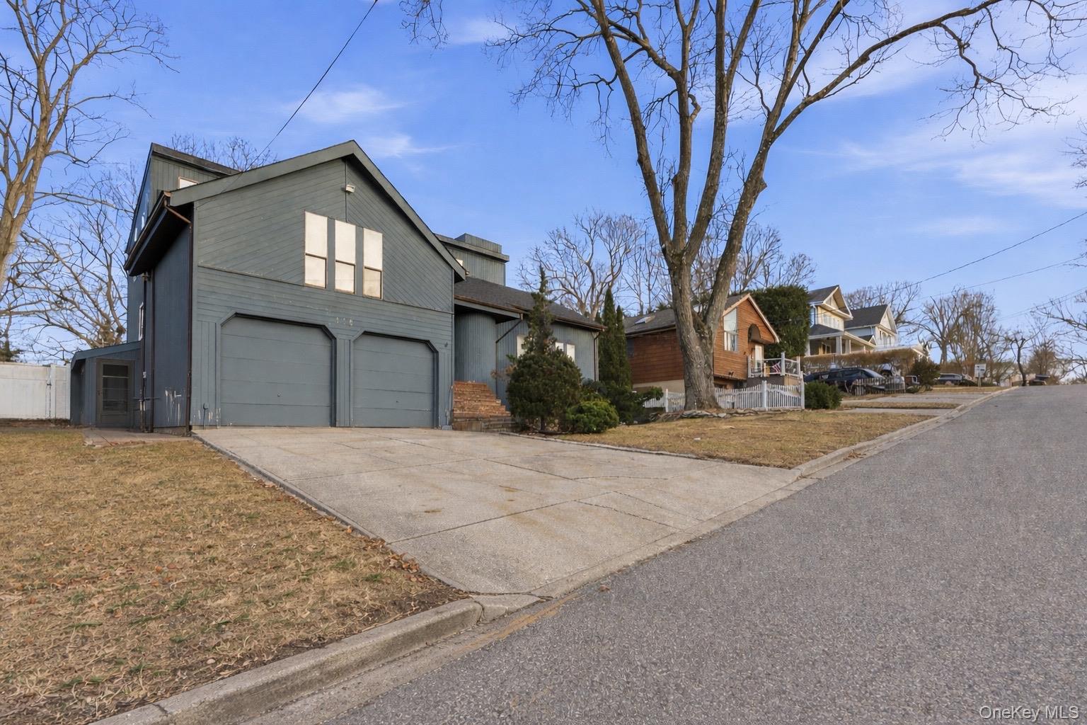 #2 photo, 115 Cypress Drive, Kings Park , NY 11754