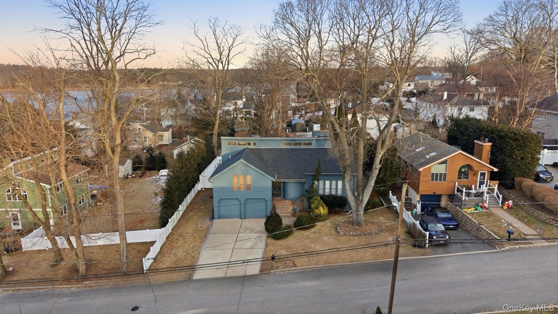 #4 photo, 115 Cypress Drive, Kings Park , NY 11754