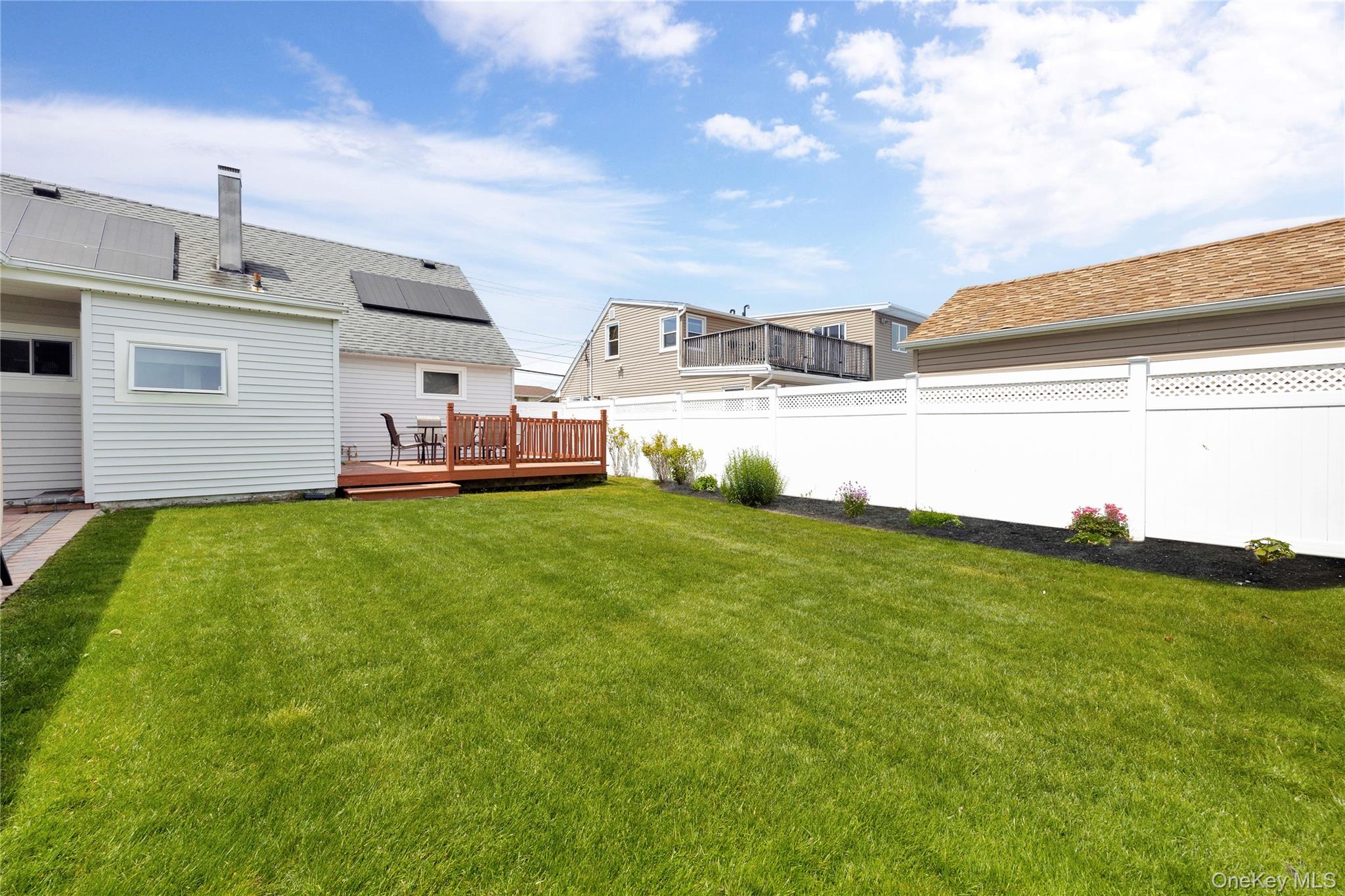 #8 photo, 161 Division Avenue, Нассау ‖ Massapequa , NY 11758