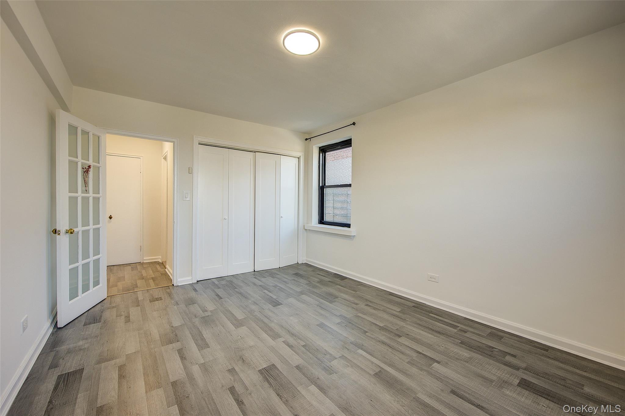 #20 photo, 211-02 73rd Avenue, Oakland Gardens , NY 11364