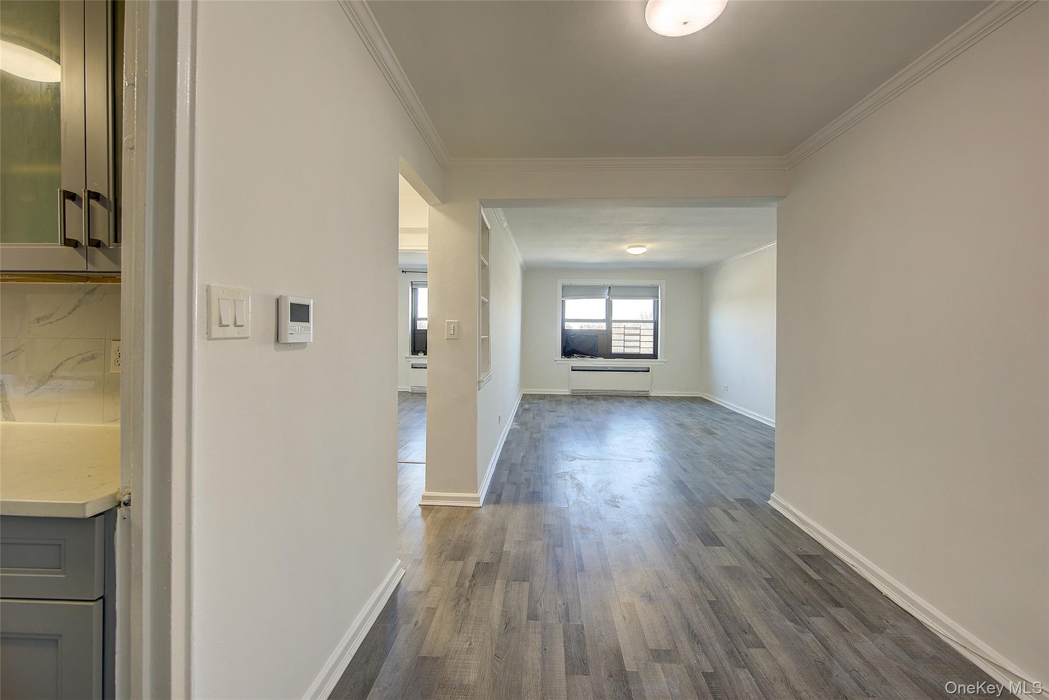 #5 photo, 211-02 73rd Avenue, Oakland Gardens , NY 11364