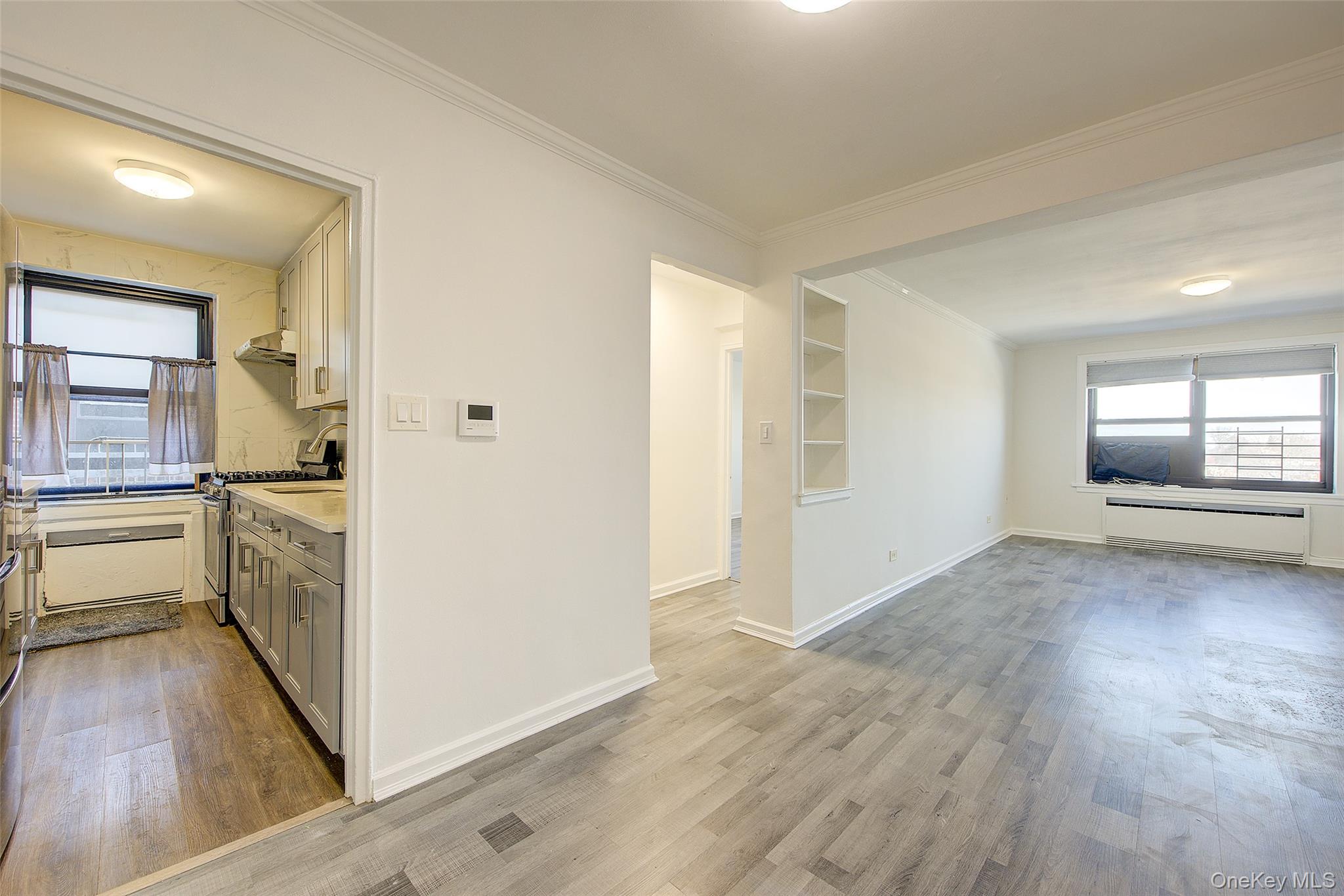 #6 photo, 211-02 73rd Avenue, Oakland Gardens , NY 11364