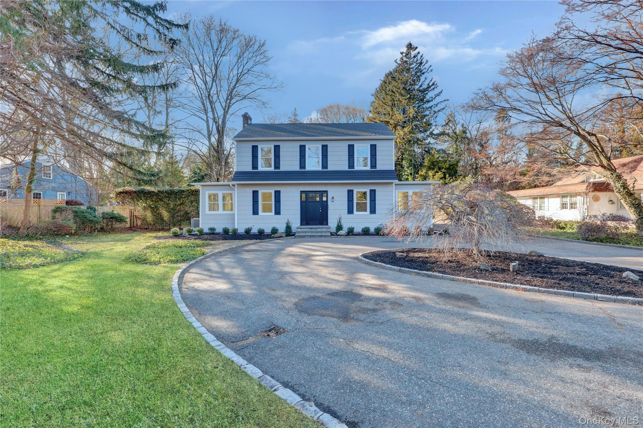 #2 photo, 283 W Neck Road, Huntington , NY 11743