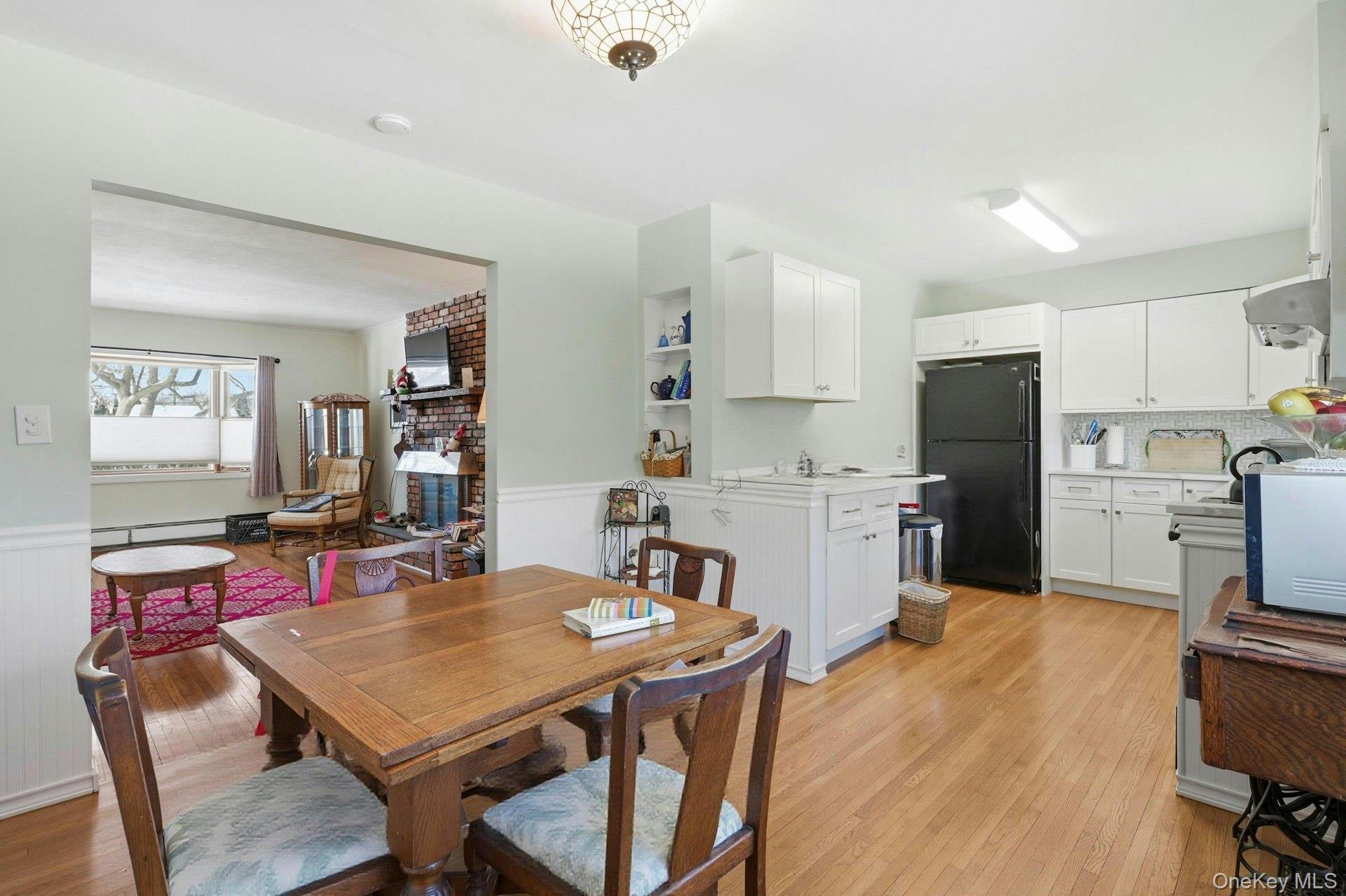 #15 photo, 111 King Street, हिक्सविले Hicksville , NY 11801