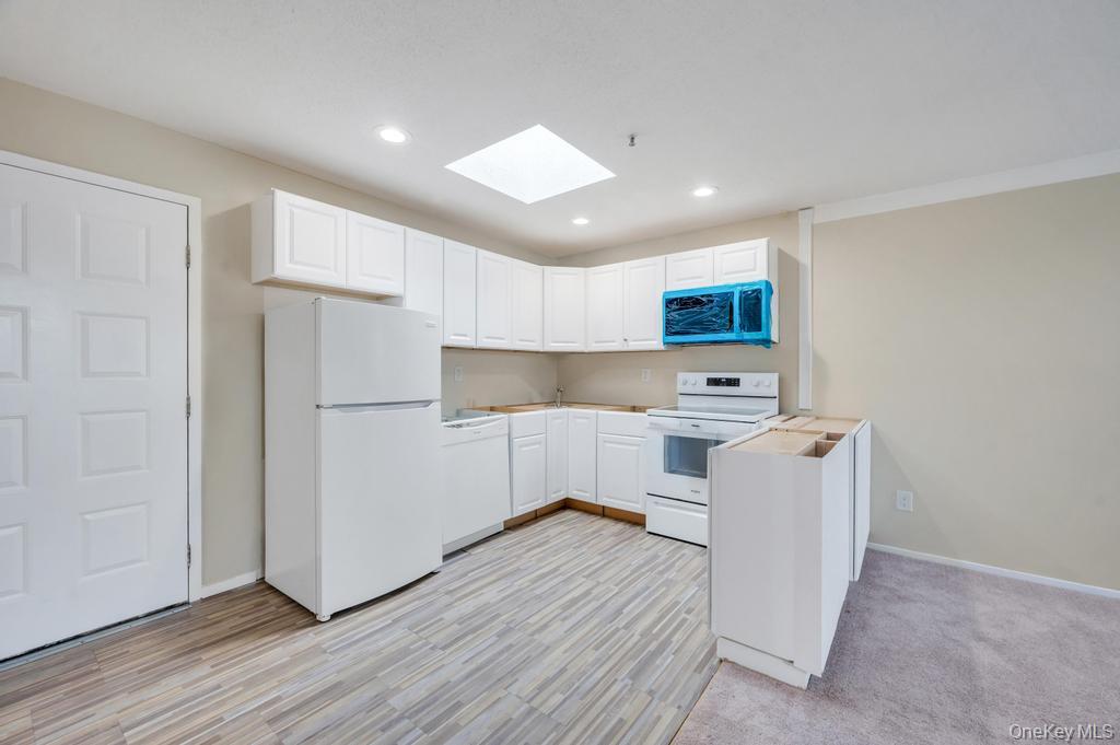 #12 photo, 202 Main Street, Port Jefferson , NY 11777