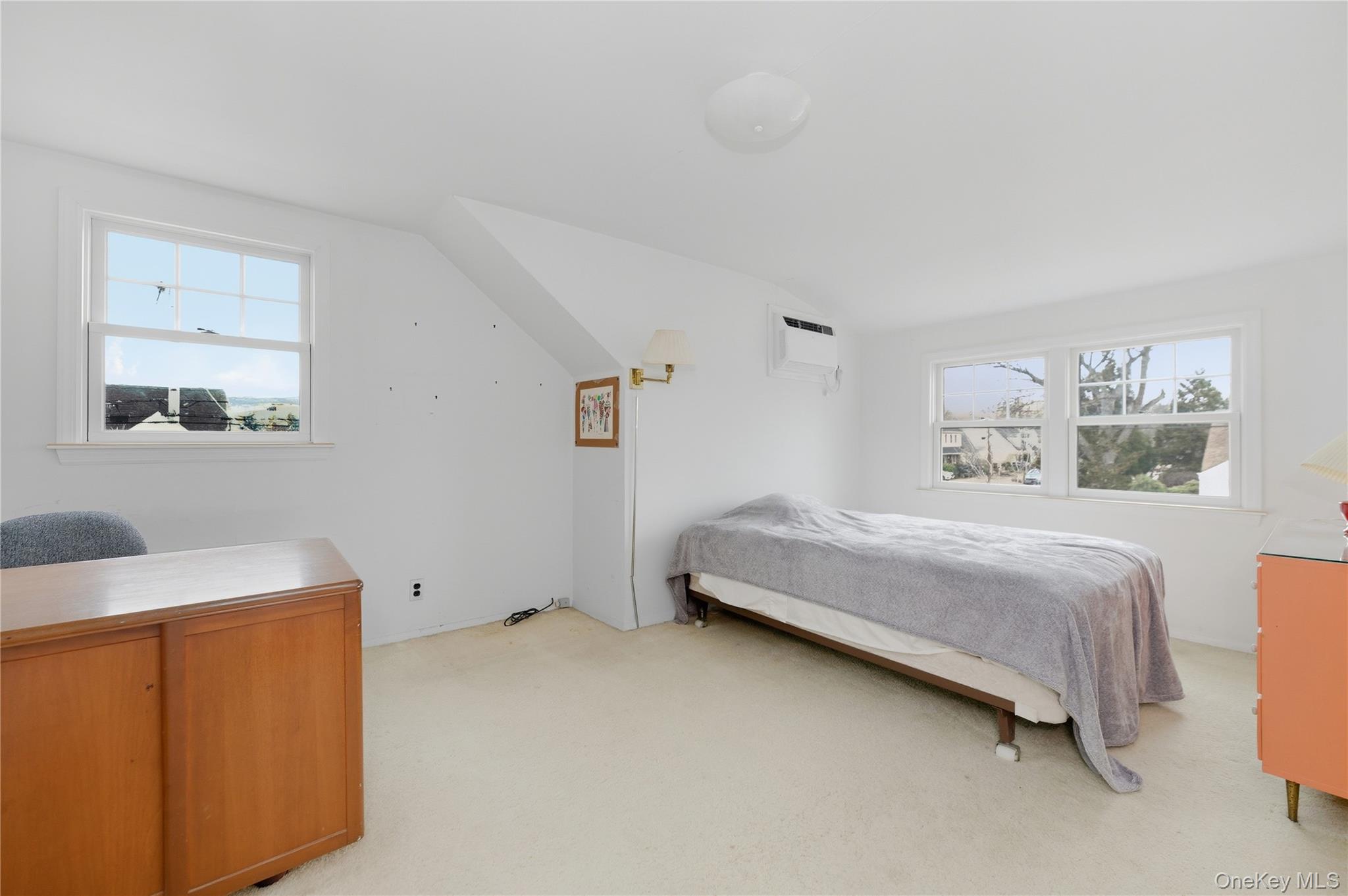 #15 photo, 66 Woods Avenue, Malverne , NY 11565