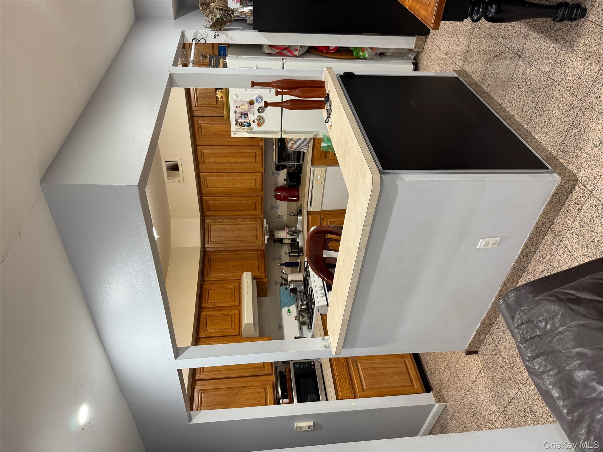 #15 photo, 11949 6th Avenue, College Point , NY 11356