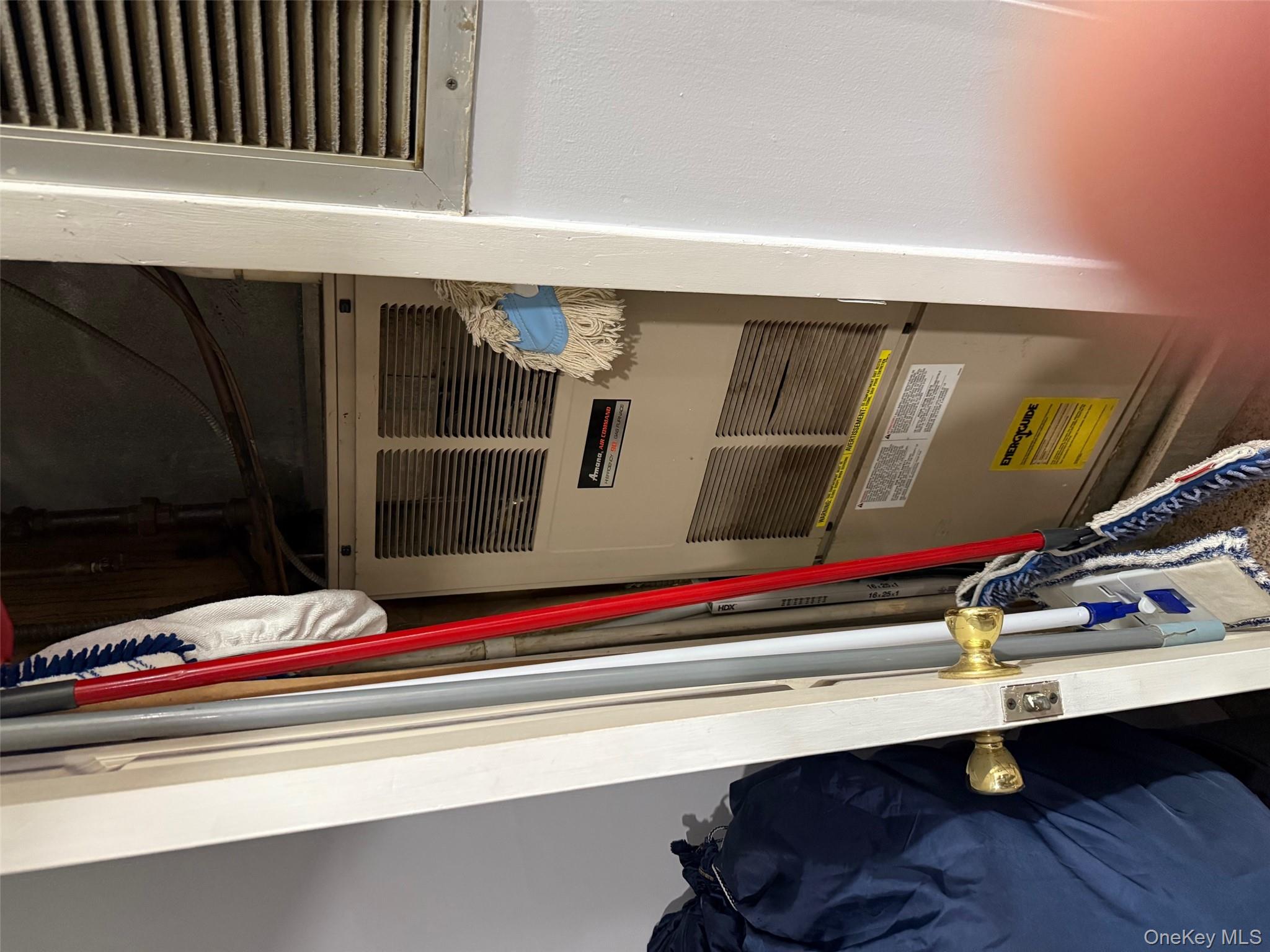 #19 photo, 11949 6th Avenue, College Point , NY 11356