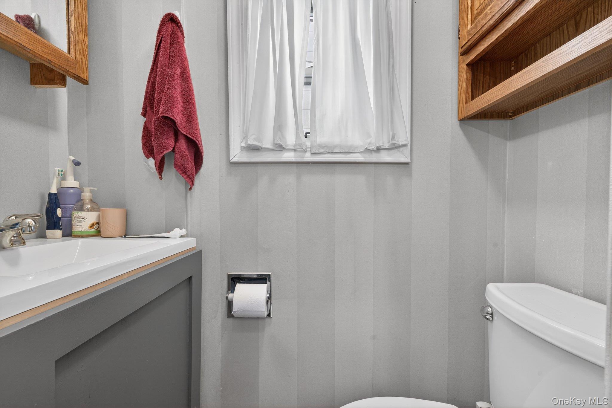 #7 photo, 7748 74th Street, קווינס Glendale , NY 11385