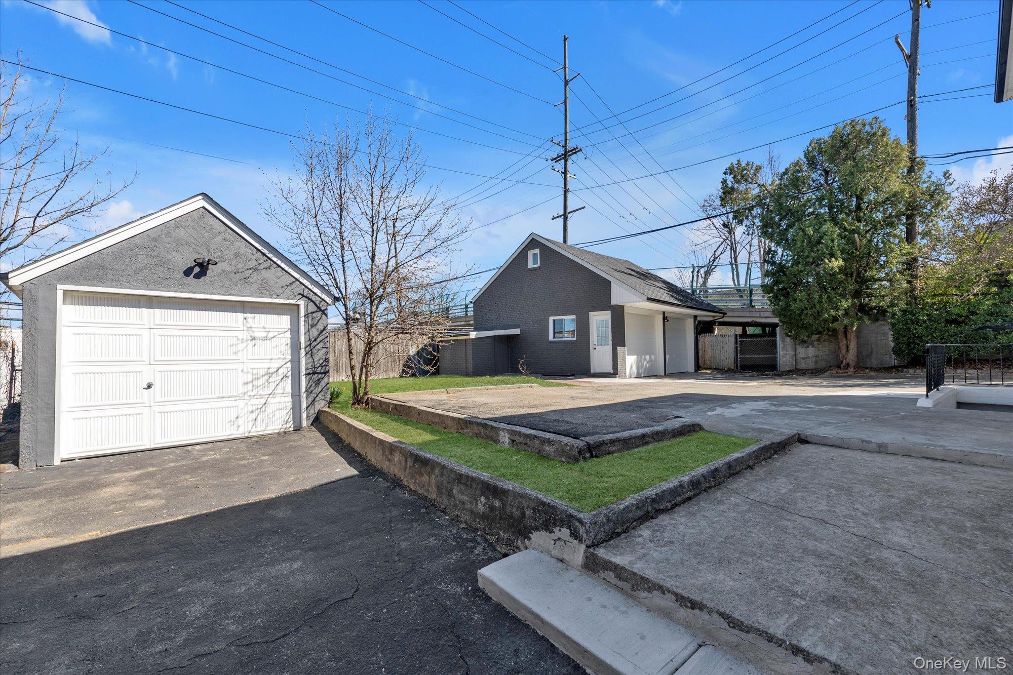 #19 photo, 71 Haven Avenue, Port Washington , NY 11050