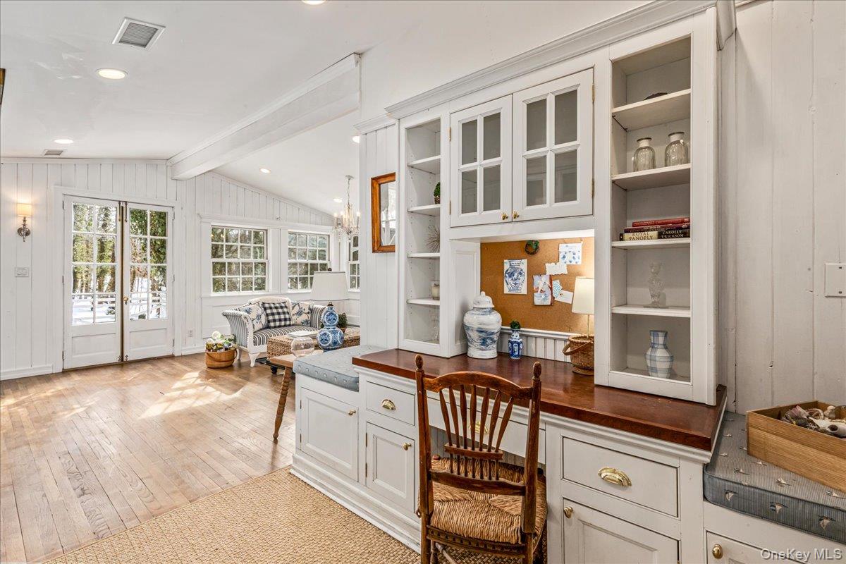 #18 photo, 20 Harborview Drive, Northport , NY 11768