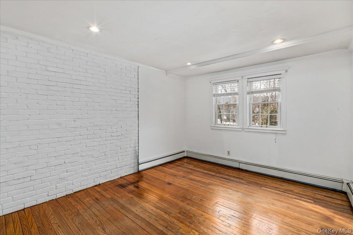 #19 photo, 20 Harborview Drive, Northport , NY 11768