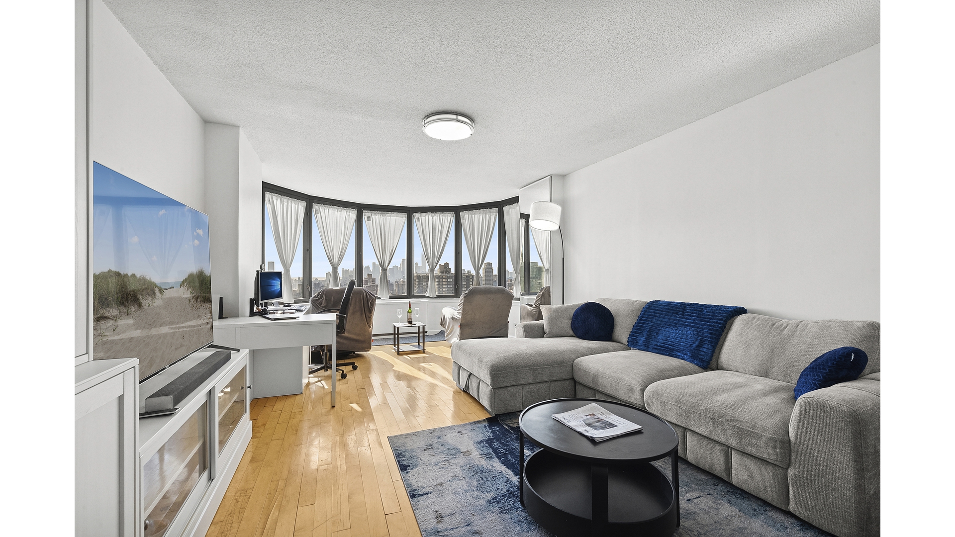 #1 photo, 330 E 38TH Street, 曼哈頓 中城东美利山 Murray Hill , NY 10016