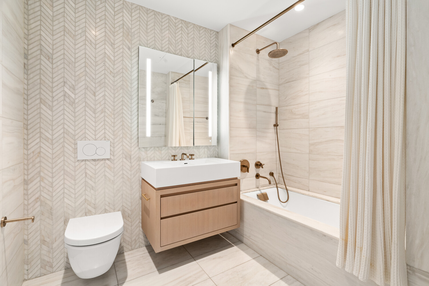 #10 photo, 146 CHURCH Street, Tribeca , NY 10007