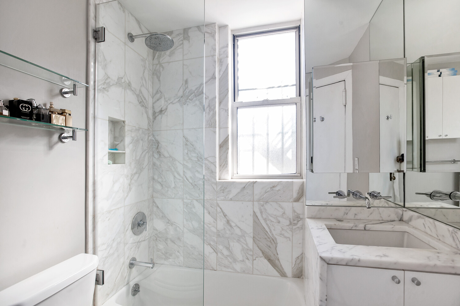 #3 photo, 126 W 73RD Street, Upper West Side , NY 10023