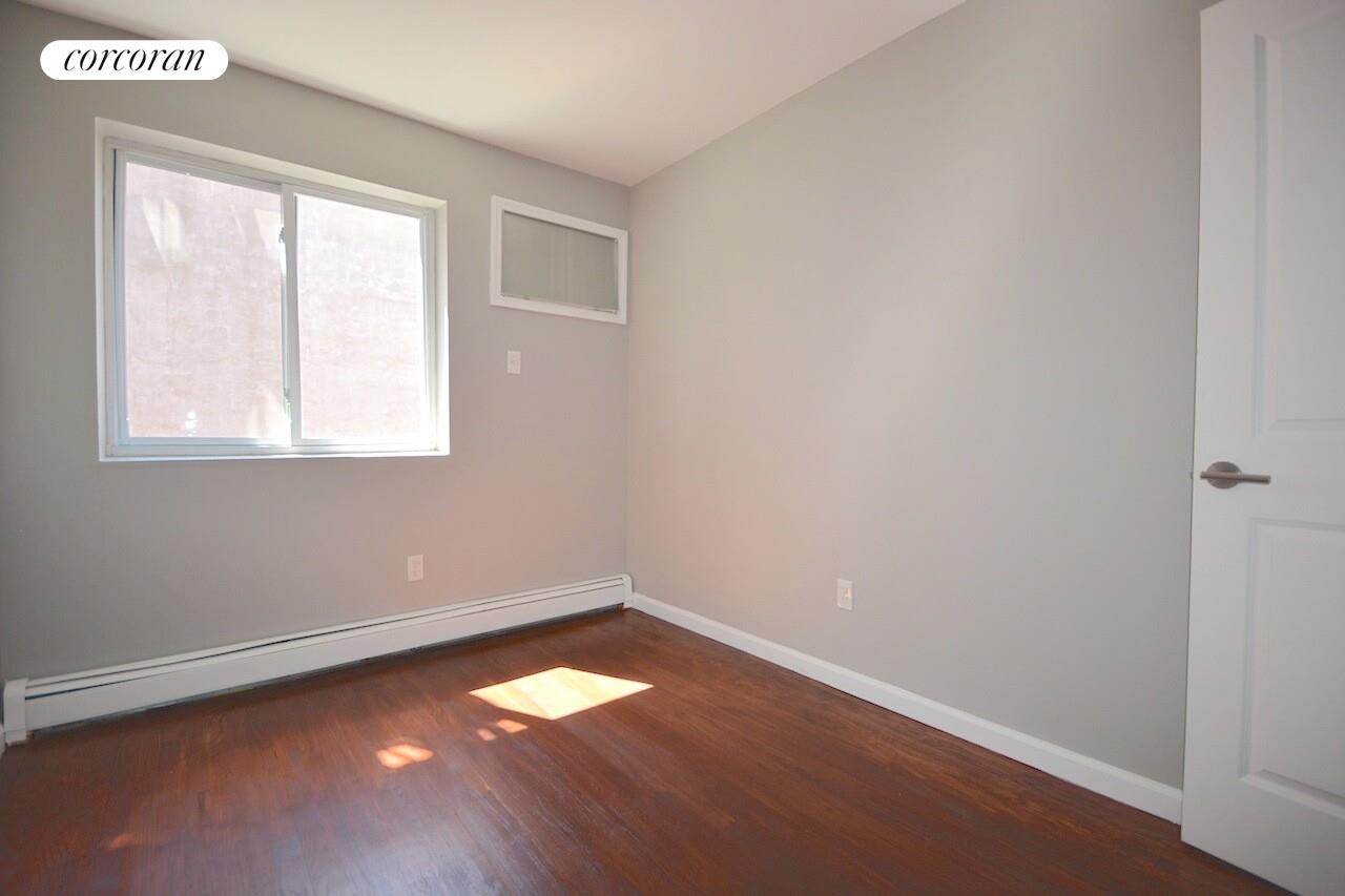 #4 photo, Brooklyn, Crown Heights , NY 11213