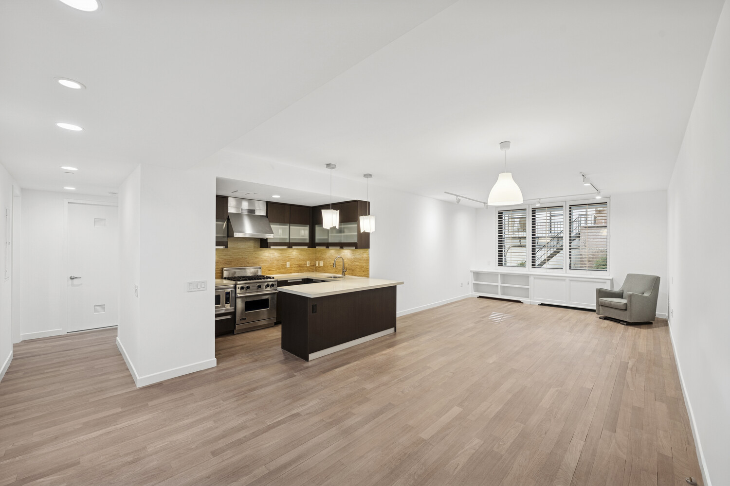 #9 photo, 50 W 15TH Street, Flatiron , NY 10011