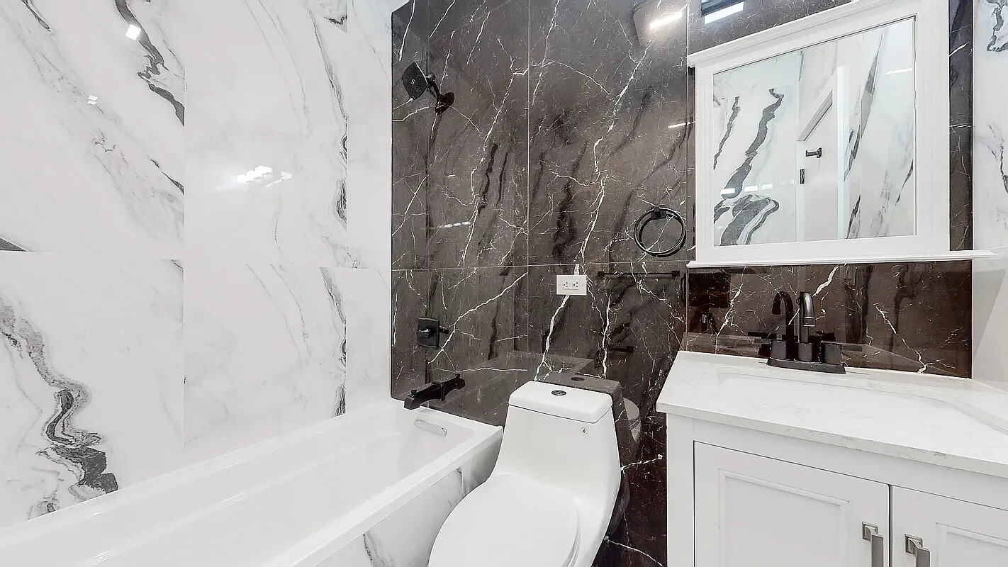 #10 photo, New York City, Hell's Kitchen , NY 10036