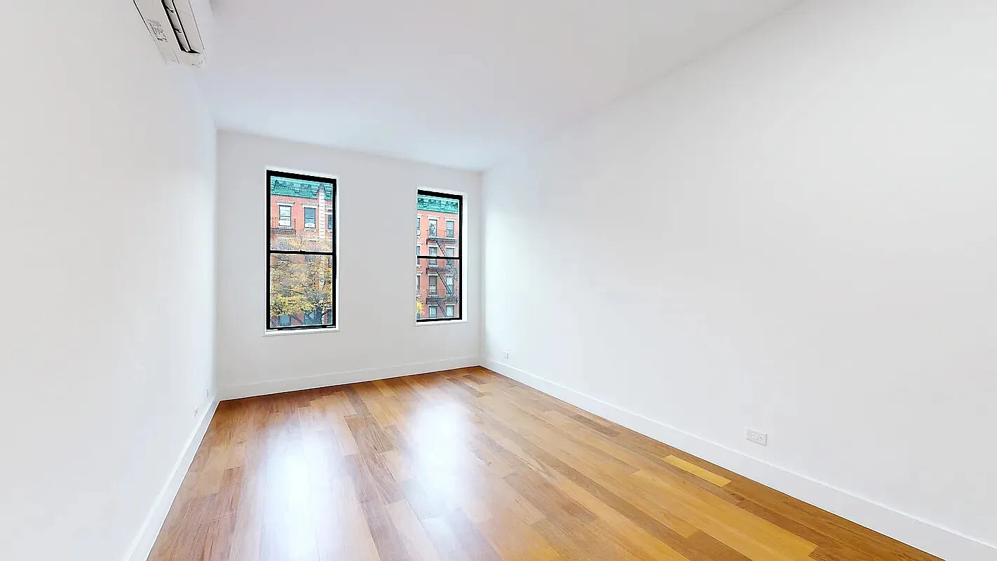 #3 photo, New York City, Hell's Kitchen , NY 10036