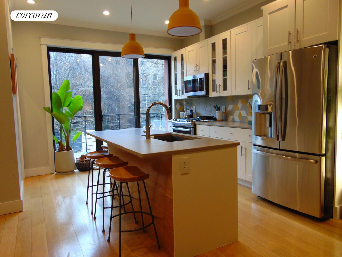 #6 photo, 720 MADISON Street, Stuyvesant Heights , NY 11221