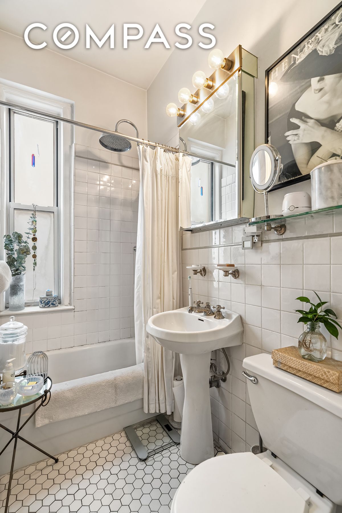 #13 photo, 380 Riverside Drive, Morningside Heights , NY 10025