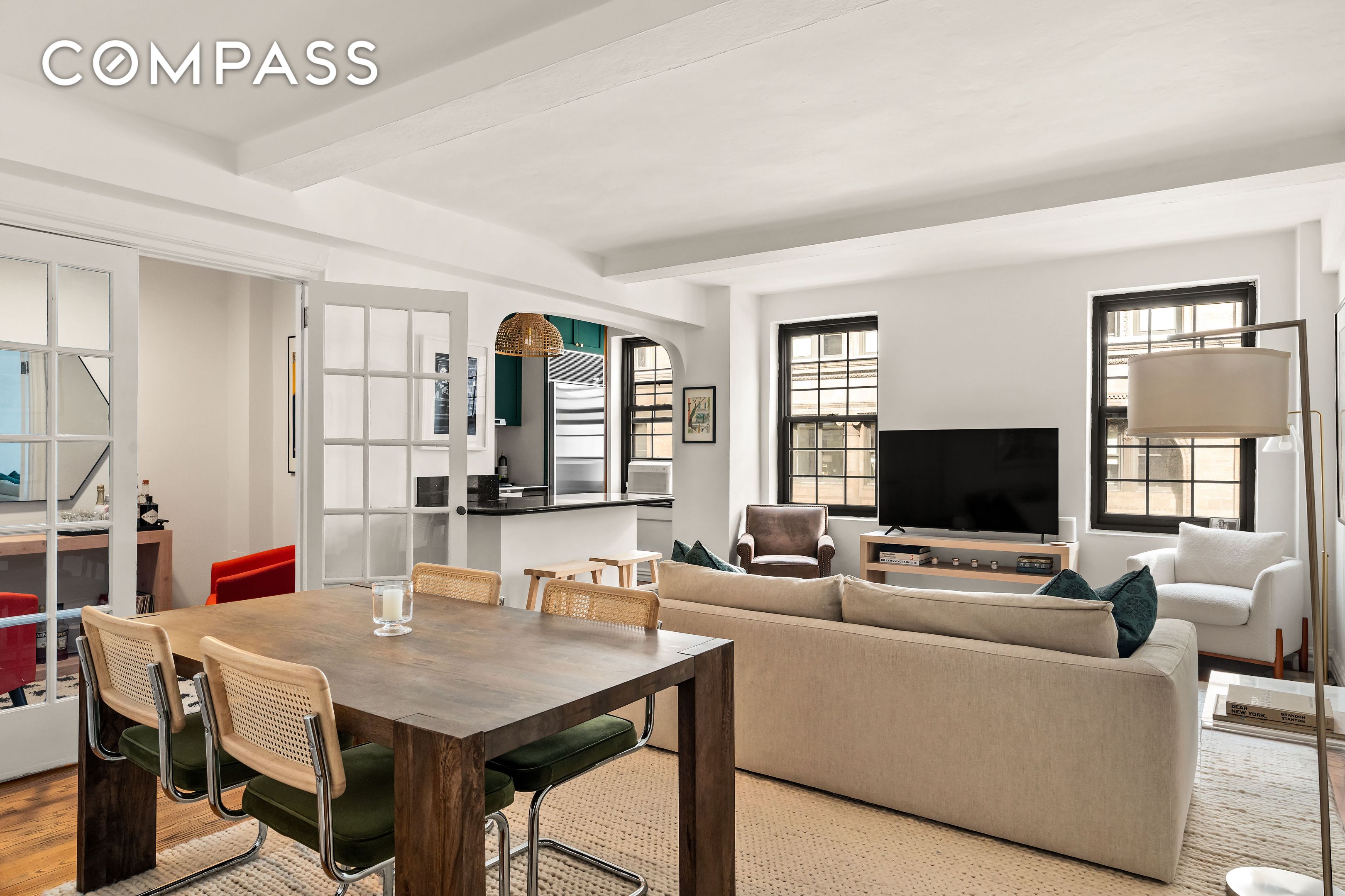 #4 photo, 102 E 22nd Street, Gramercy Park , NY 10010