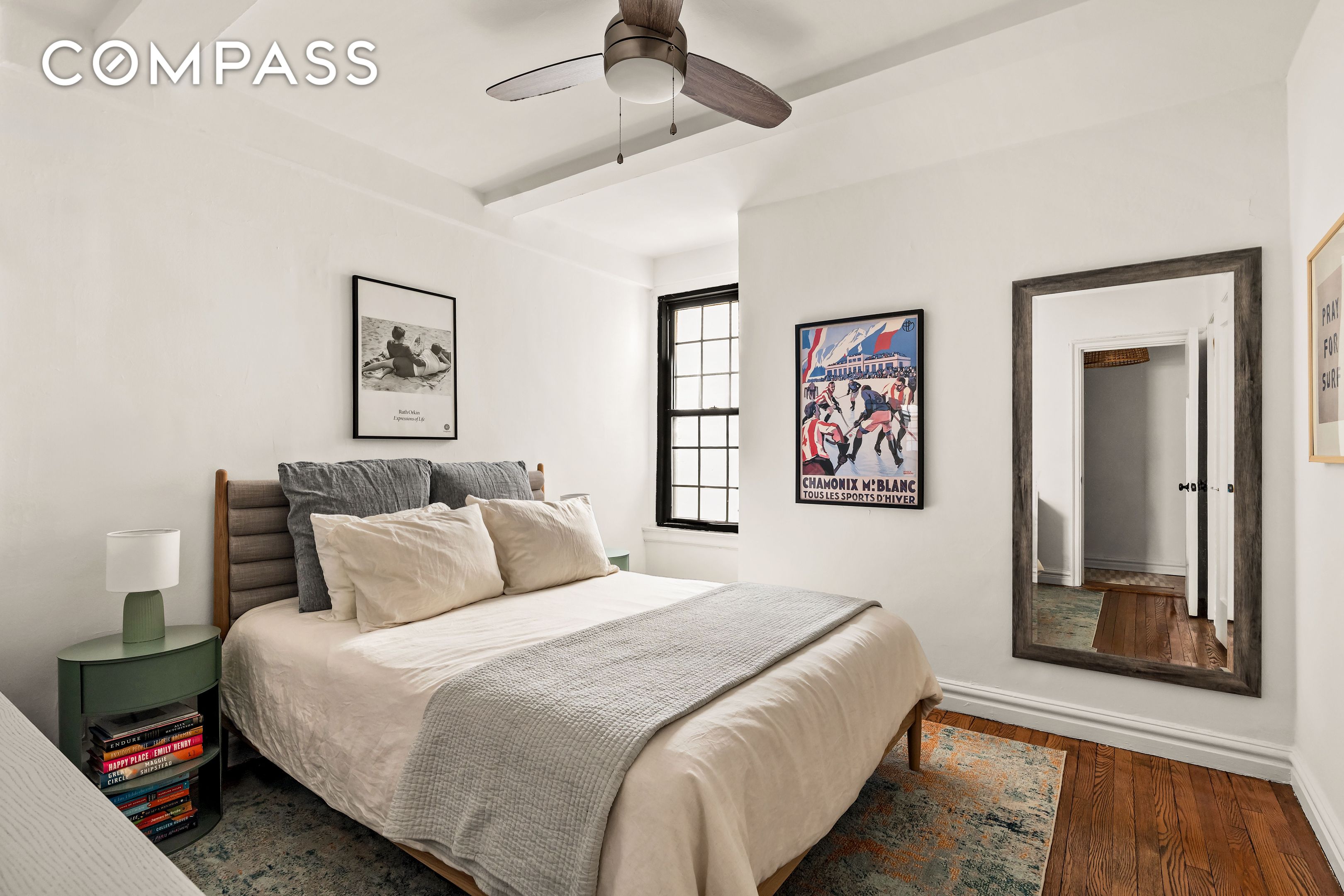 #5 photo, 102 E 22nd Street, Gramercy Park , NY 10010