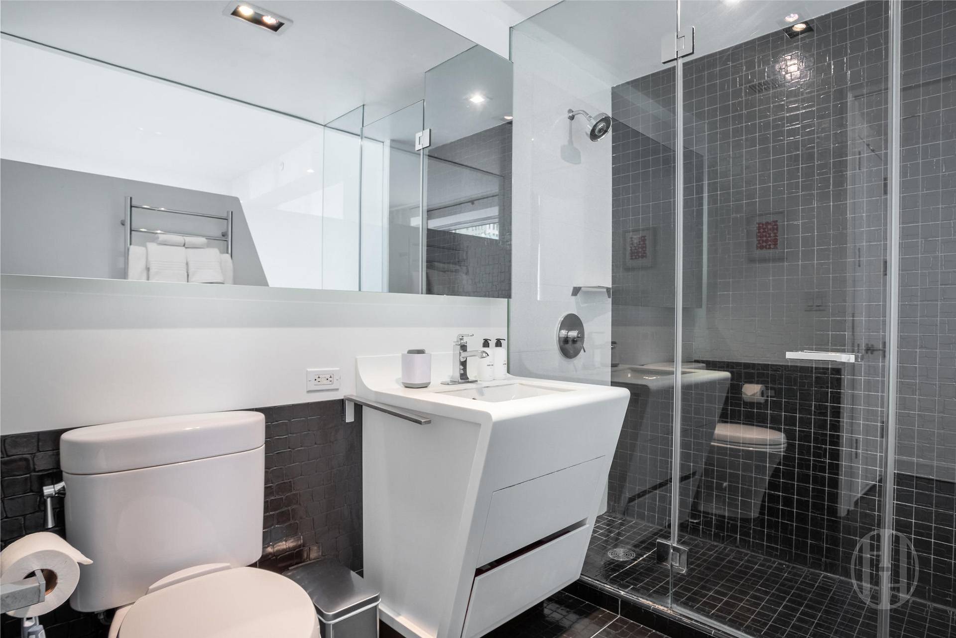 #13 photo, 123 Washington Street, Financial District , NY 10006-1502