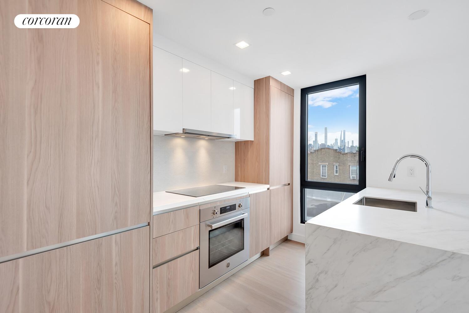 #3 photo, Long Island City, Long Island City , NY 11101