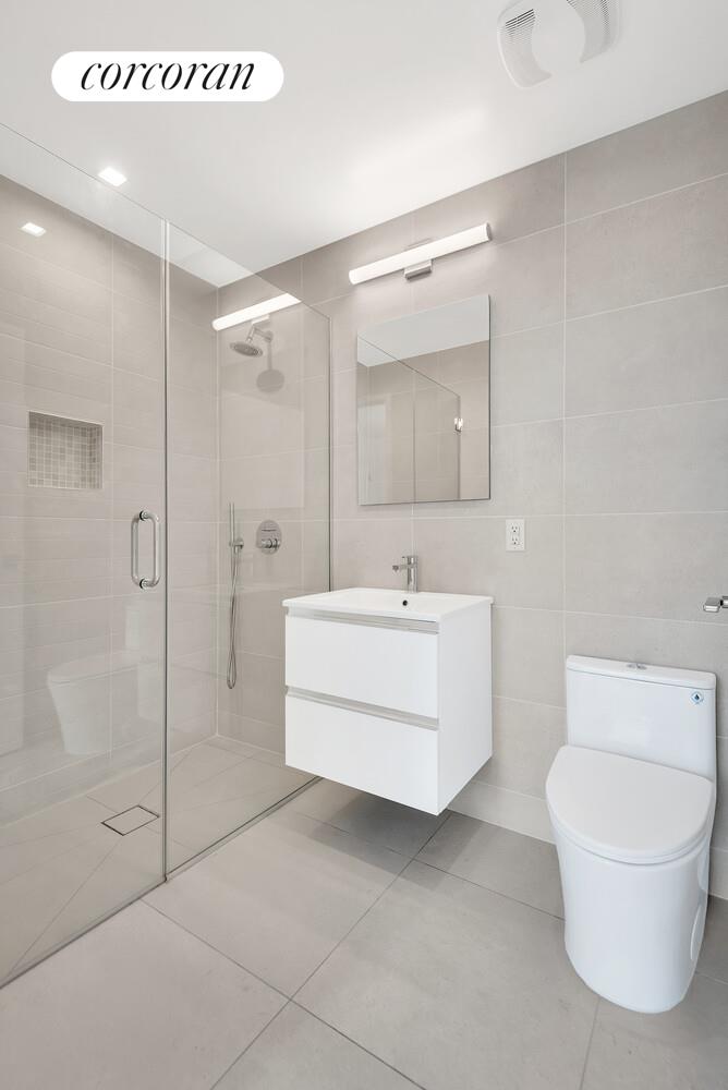 #4 photo, Long Island City, Long Island City , NY 11101