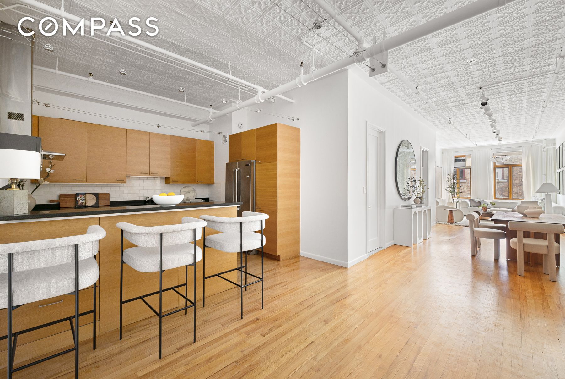 #14 photo, 107 W 25th Street, Chelsea , NY 10001