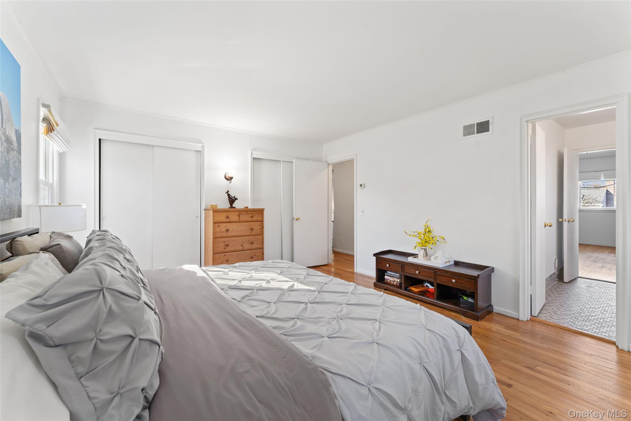 #10 photo, 14 Baylor Circle, White Plains , NY 10605